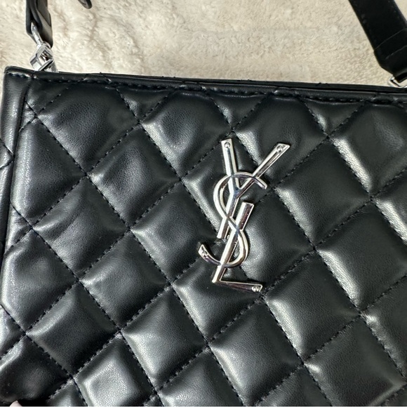 Black quilted affordable bag purse night or casual medium size - Picture 12 of 16